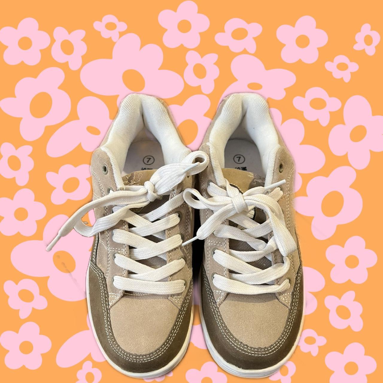 mossimo tennis shoes