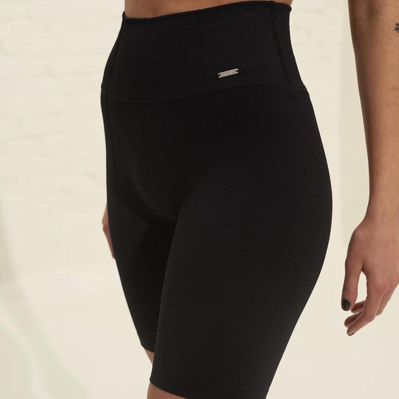 tights semi shiny 20 denier