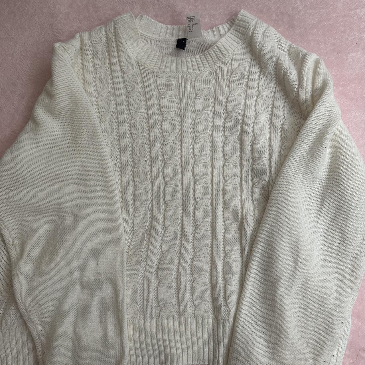 H&M Women's White Jumper Depop