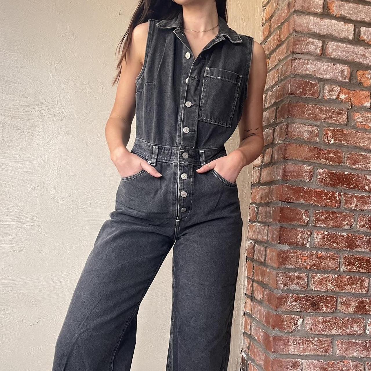 item listed by wanderandwear