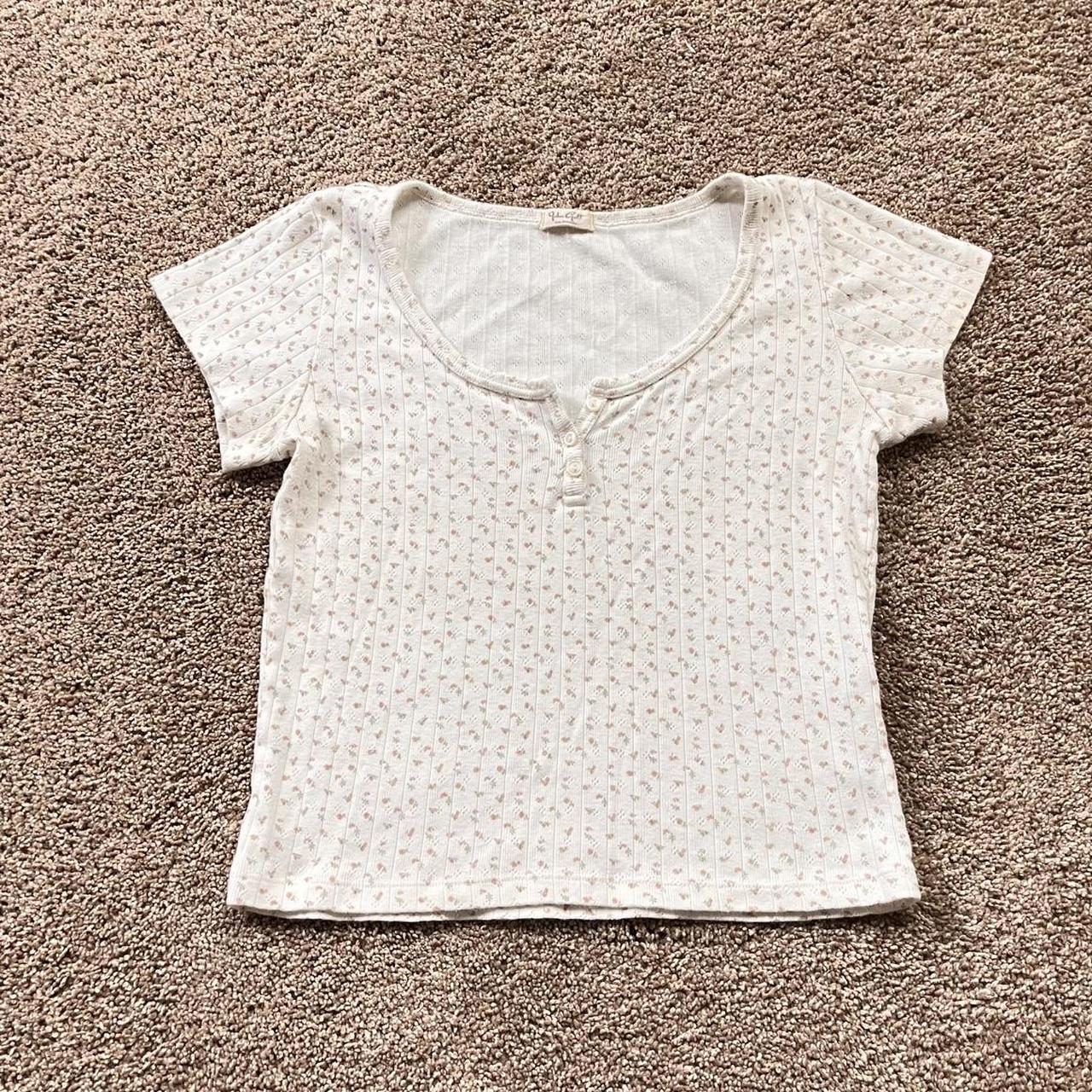 item listed by wanderandwear