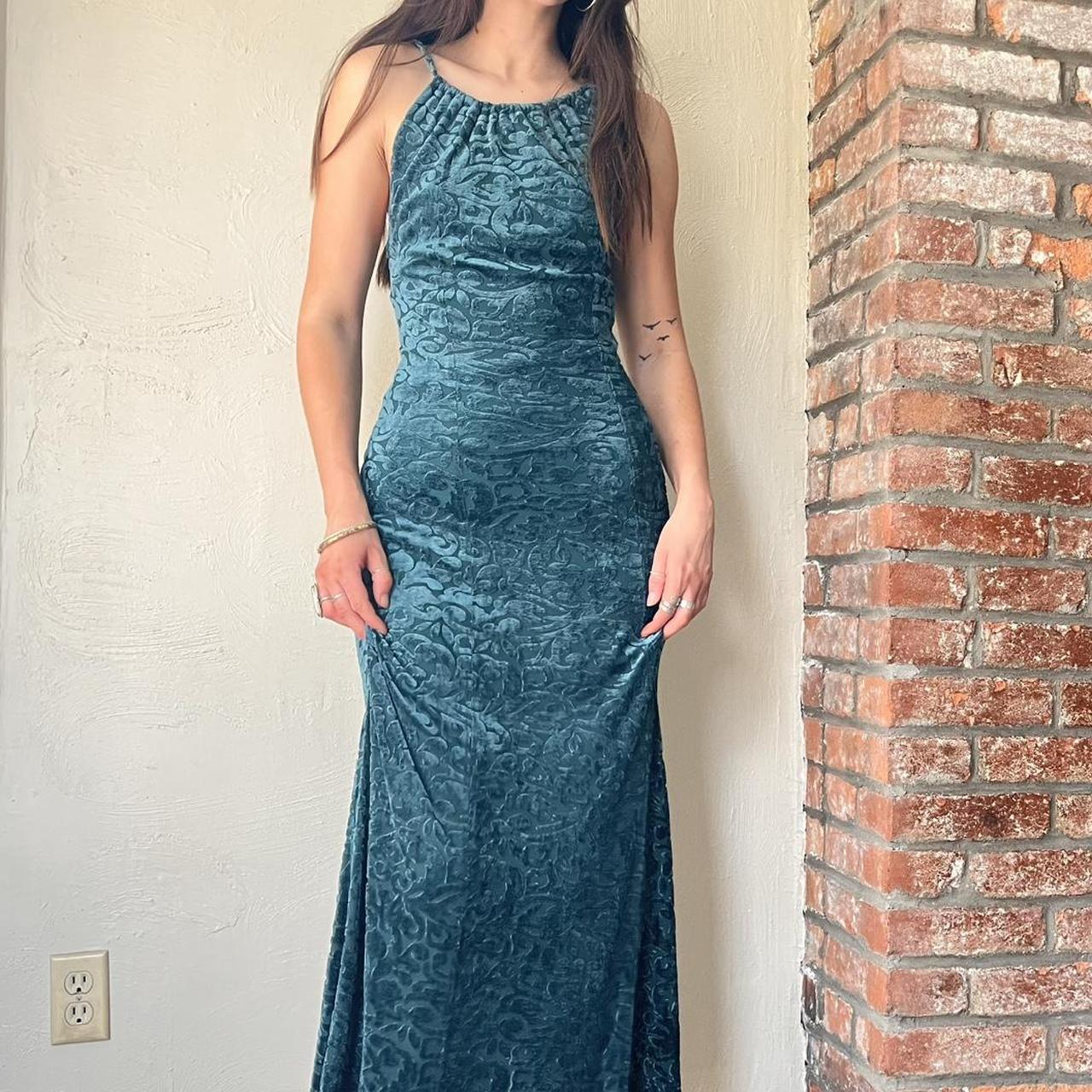 item listed by wanderandwear