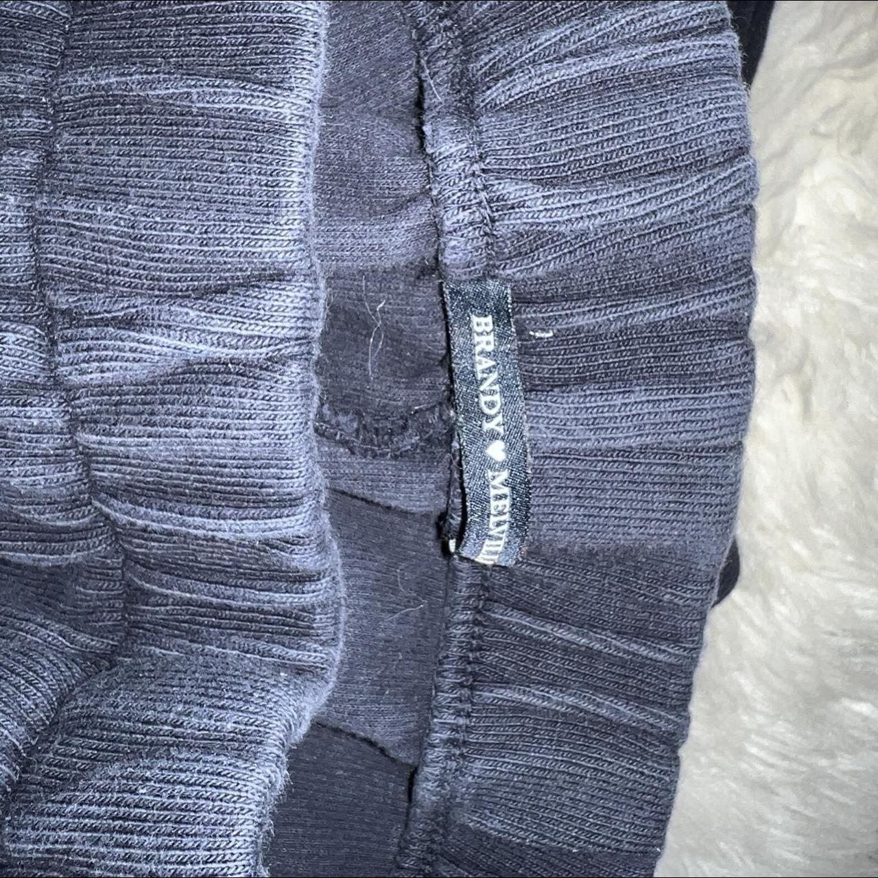 Brandy Melville Suisse Rosa sweatpants Fits xs Depop