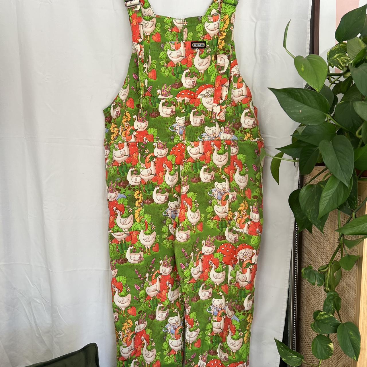 item listed by britkirst