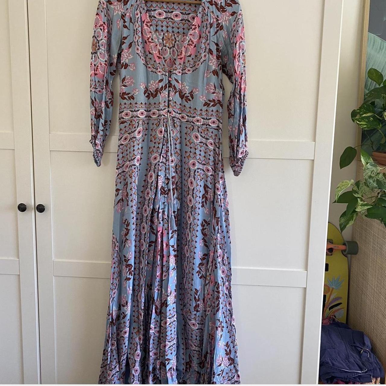 item listed by britkirst