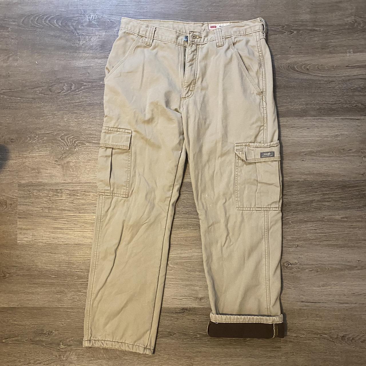 Wrangler fleece lined cargo pants 36 x 30 - Depop