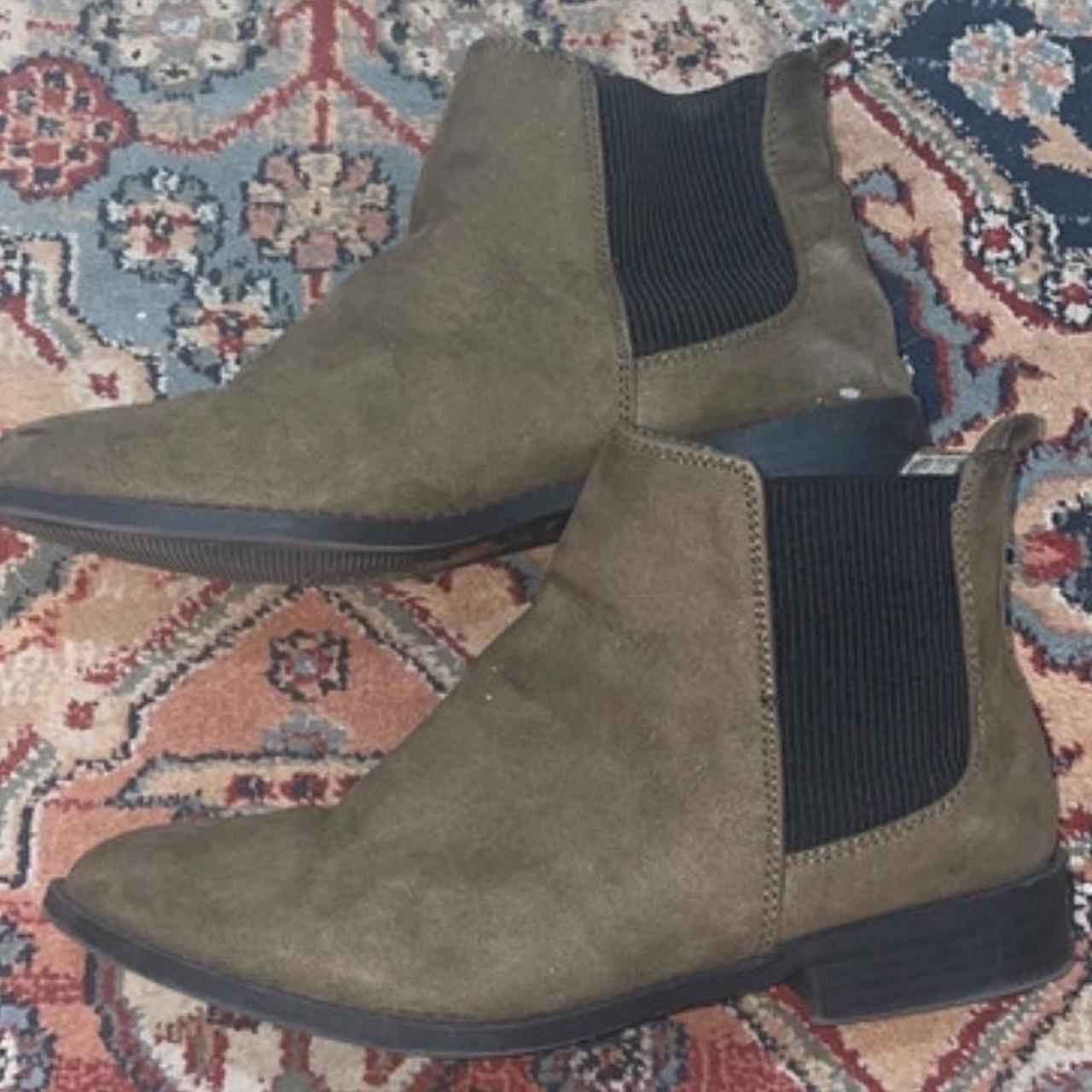 Khaki hot sale boots primark