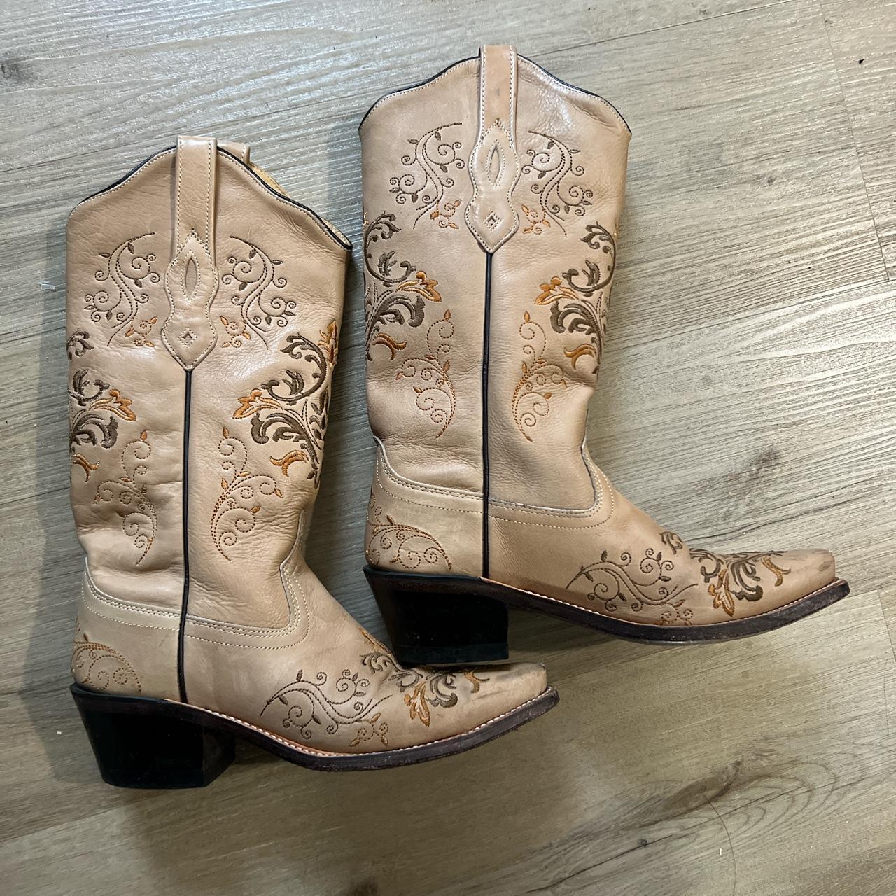 Used white cheap cowboy boots