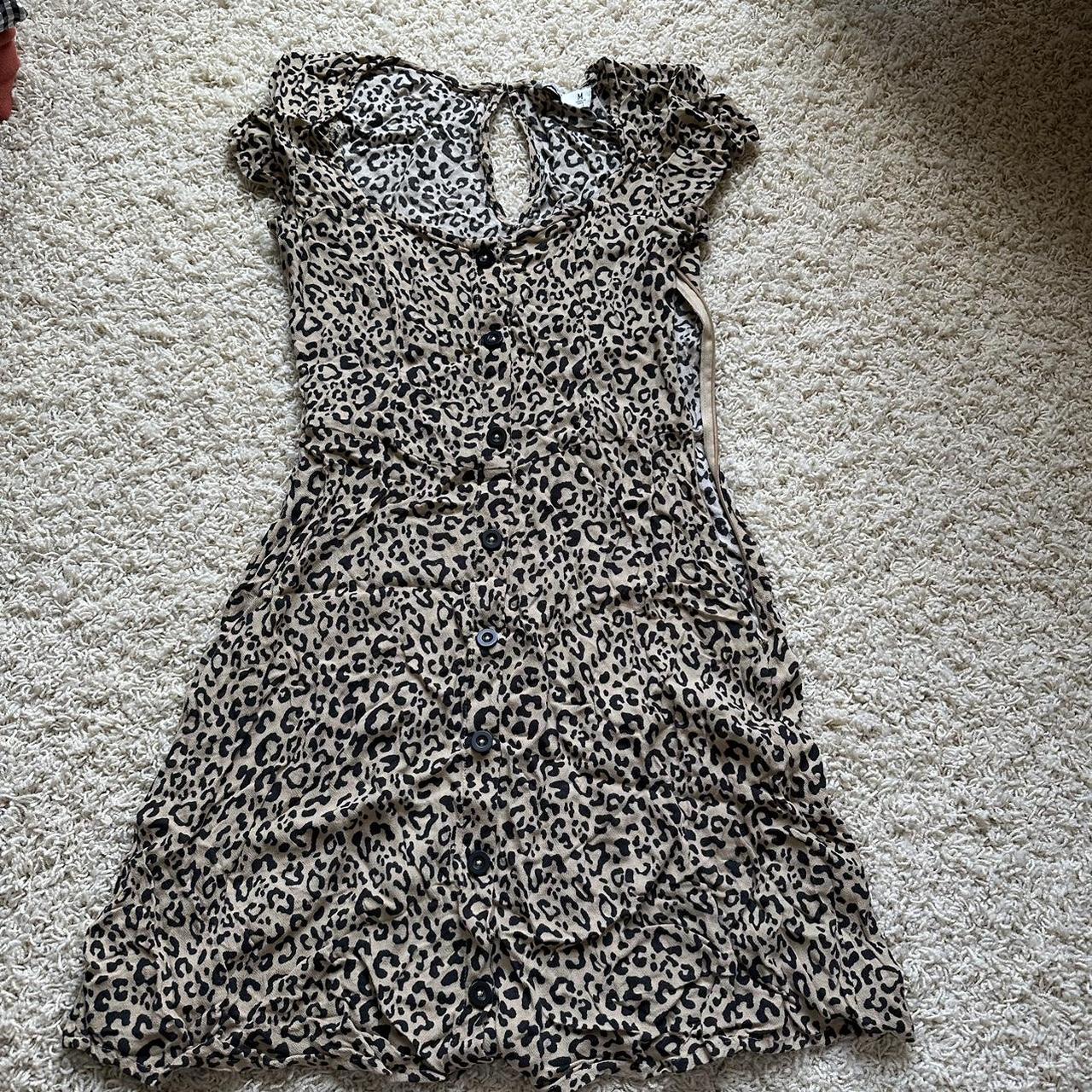 Hollister leopard dress hotsell