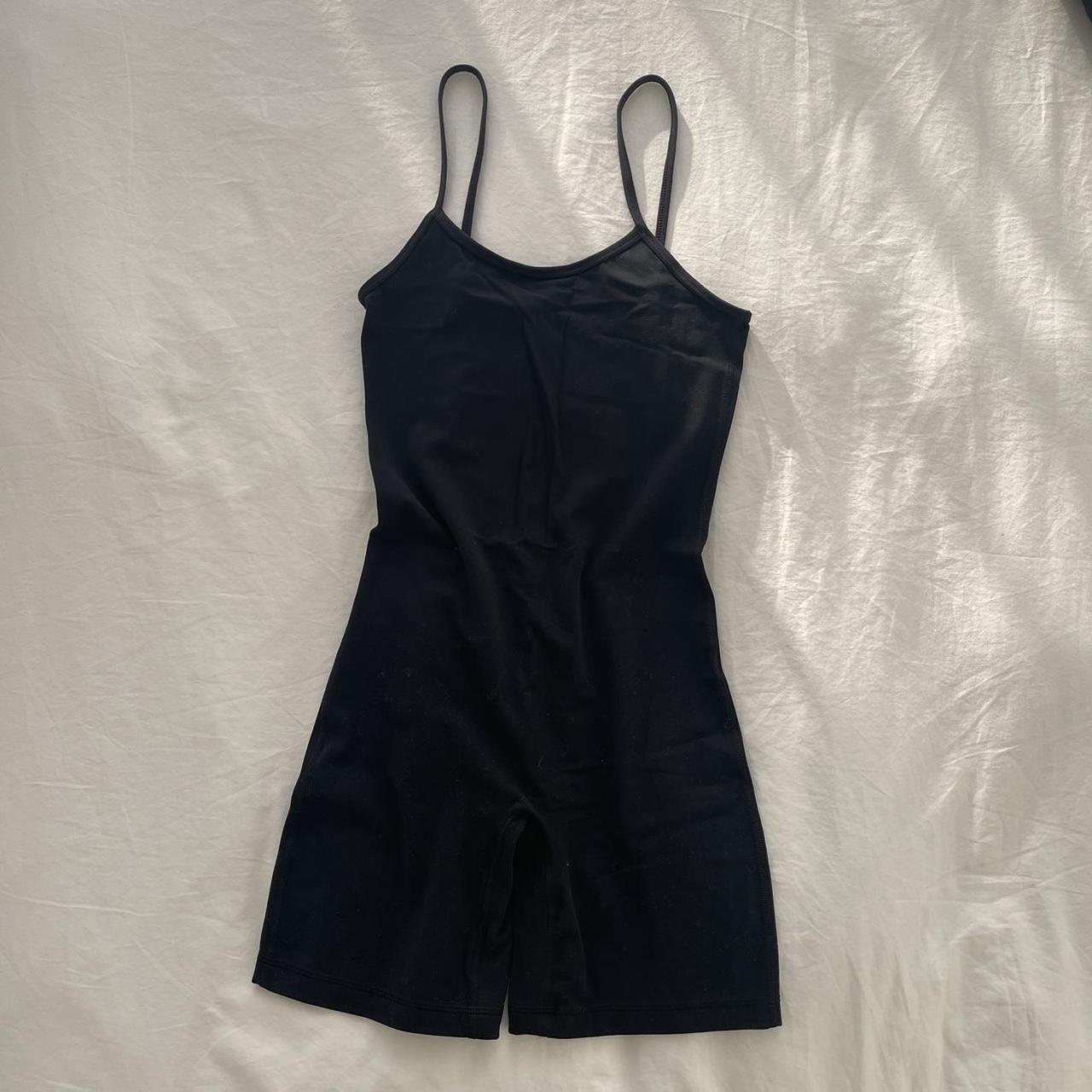Aritzia Women's Black Bodysuit Depop