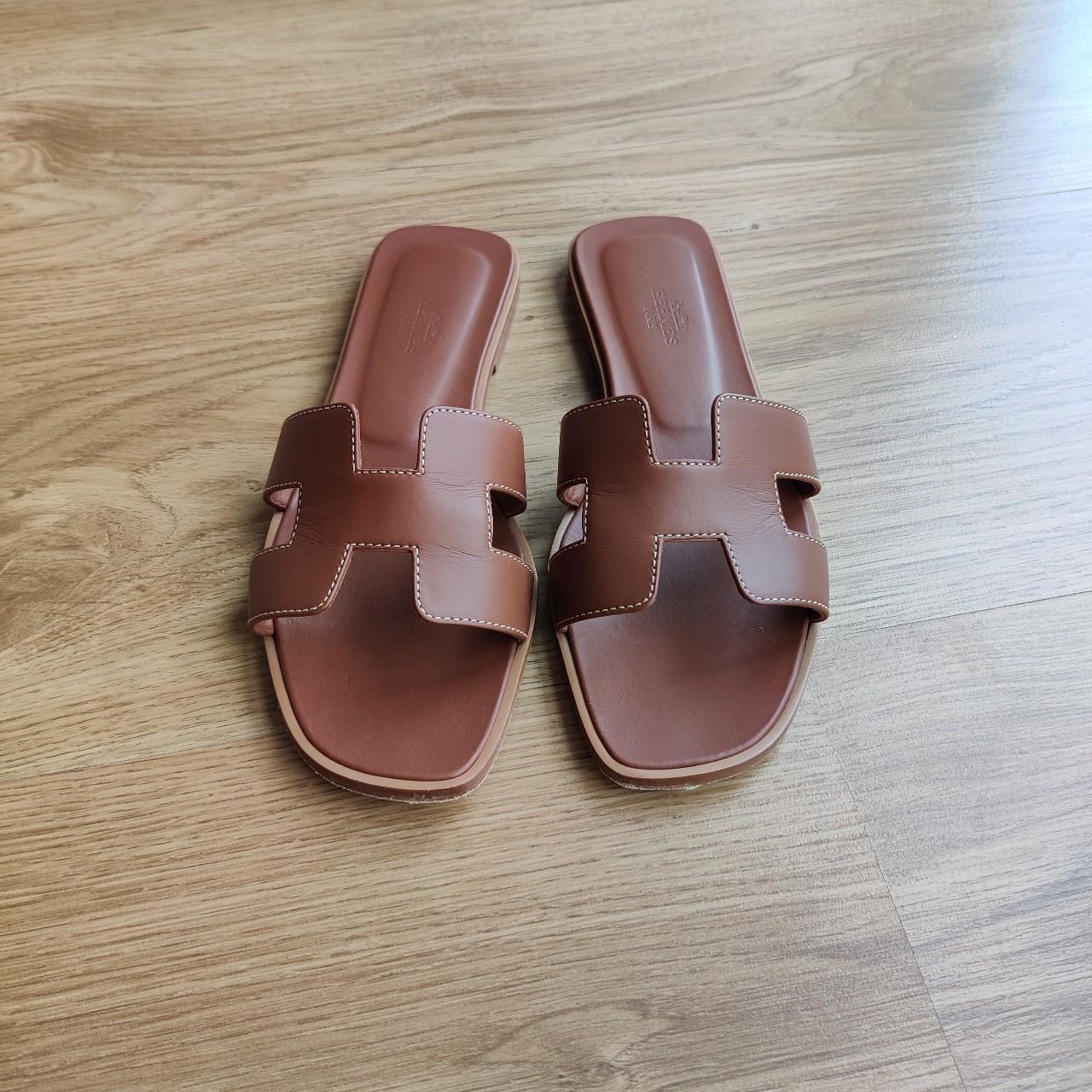 Herm s Oran Sandals Size 37.5 EUR Colour Depop