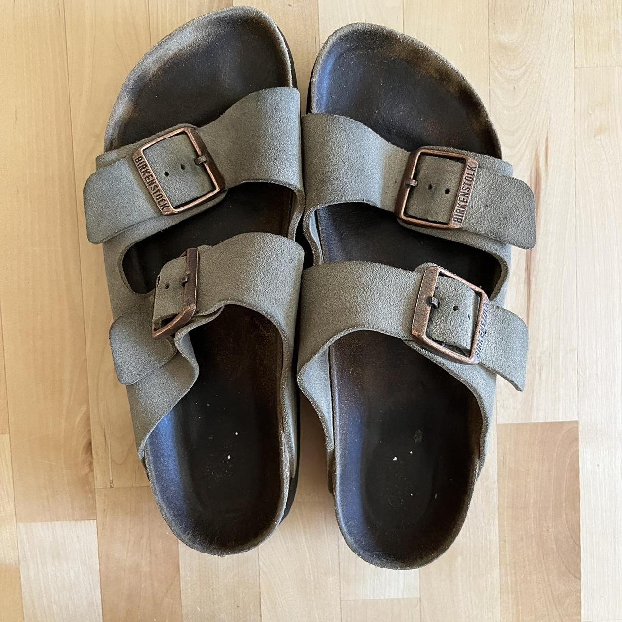 metallic taupe birkenstocks