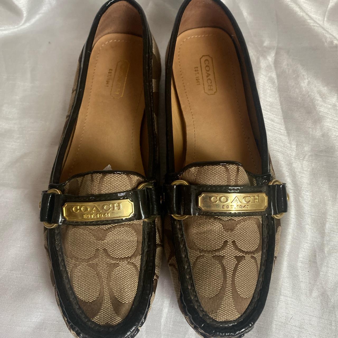 Size 7 classic Coach print loafer flats perfect for... - Depop