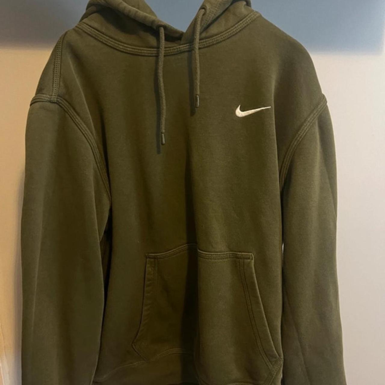 nike swoosh khaki sweatshirt