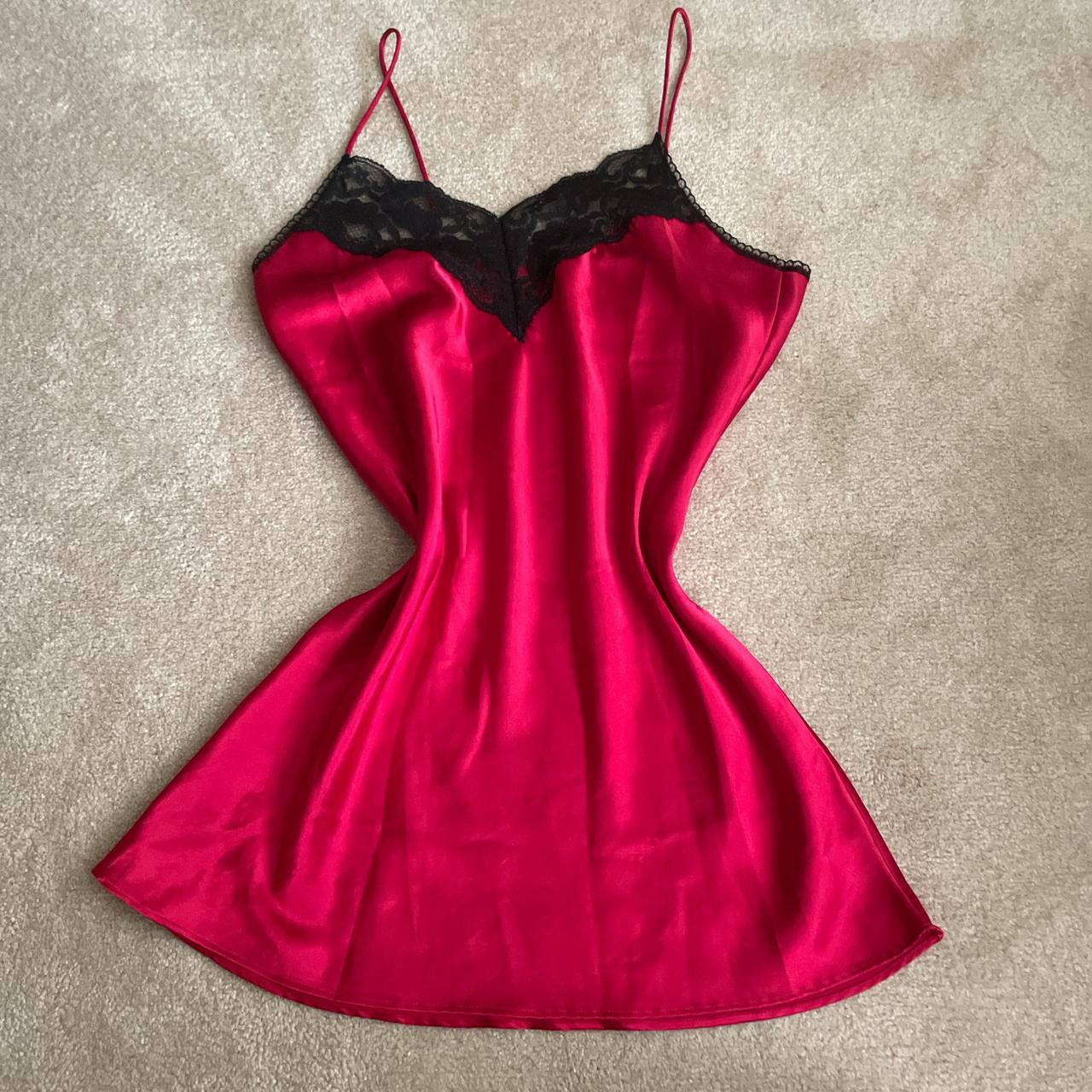 Fredericks of Hollywood xx Satin Slip 💋, In perfect...