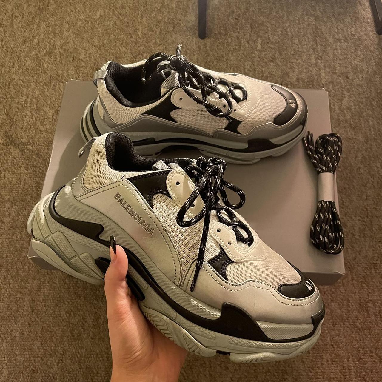 balenciaga trainers mens silver