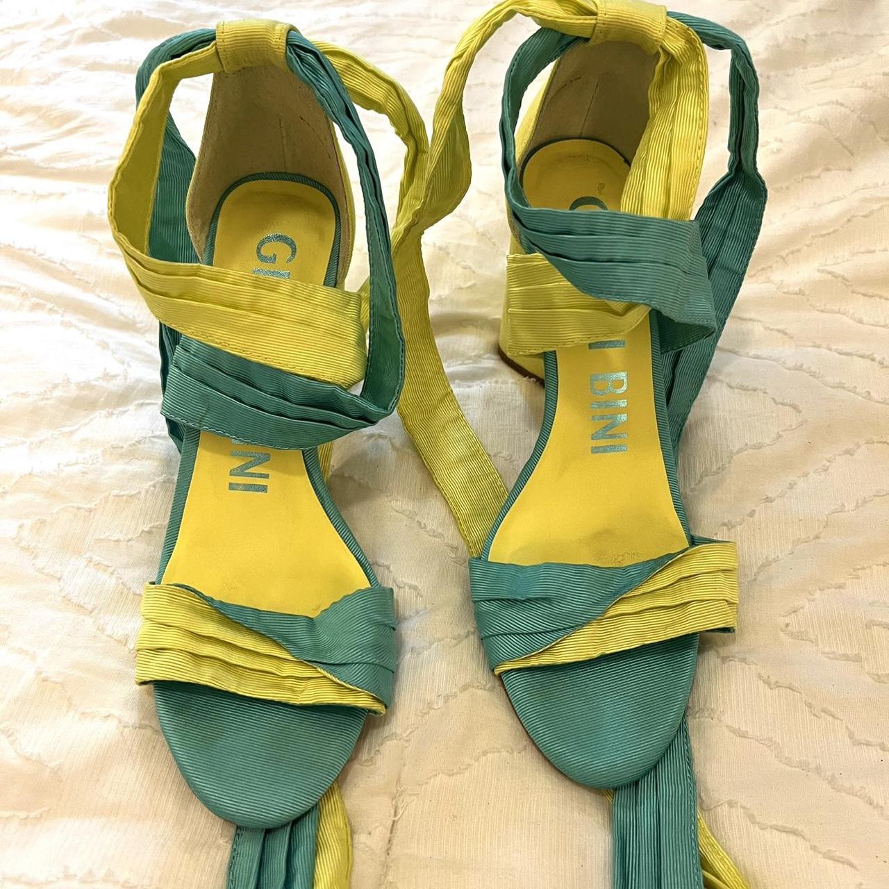 Gianni Bini Women's Green Sandals | Depop