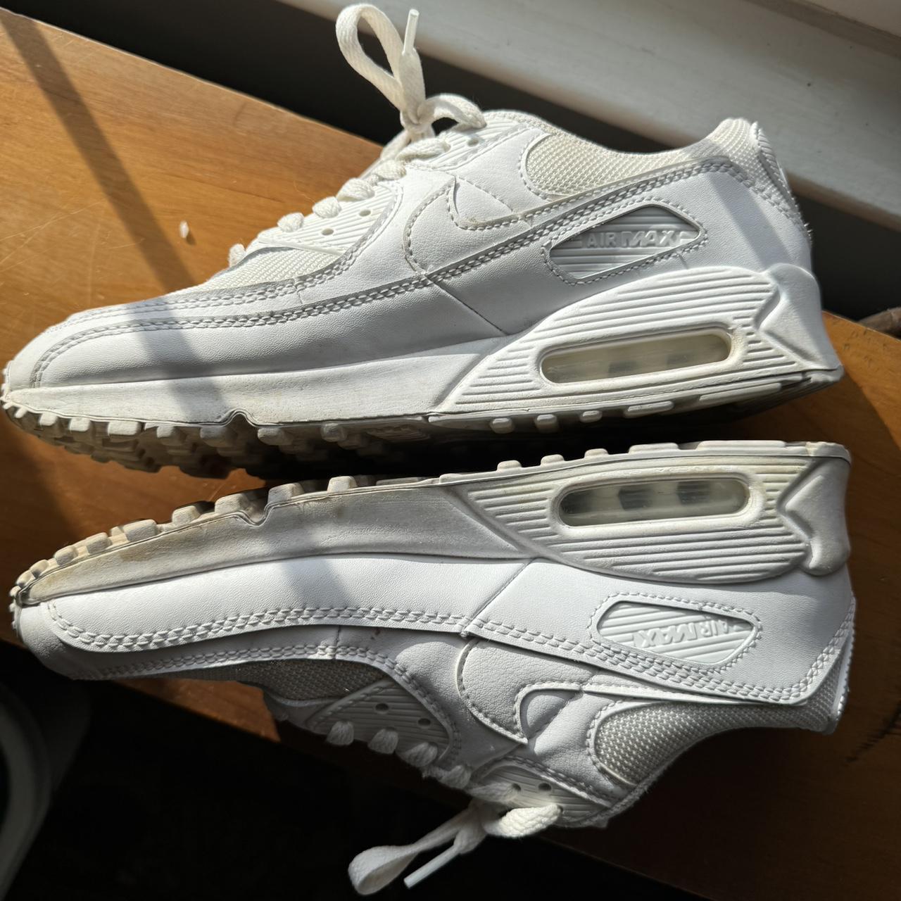 womens nike shoes size 10 wide