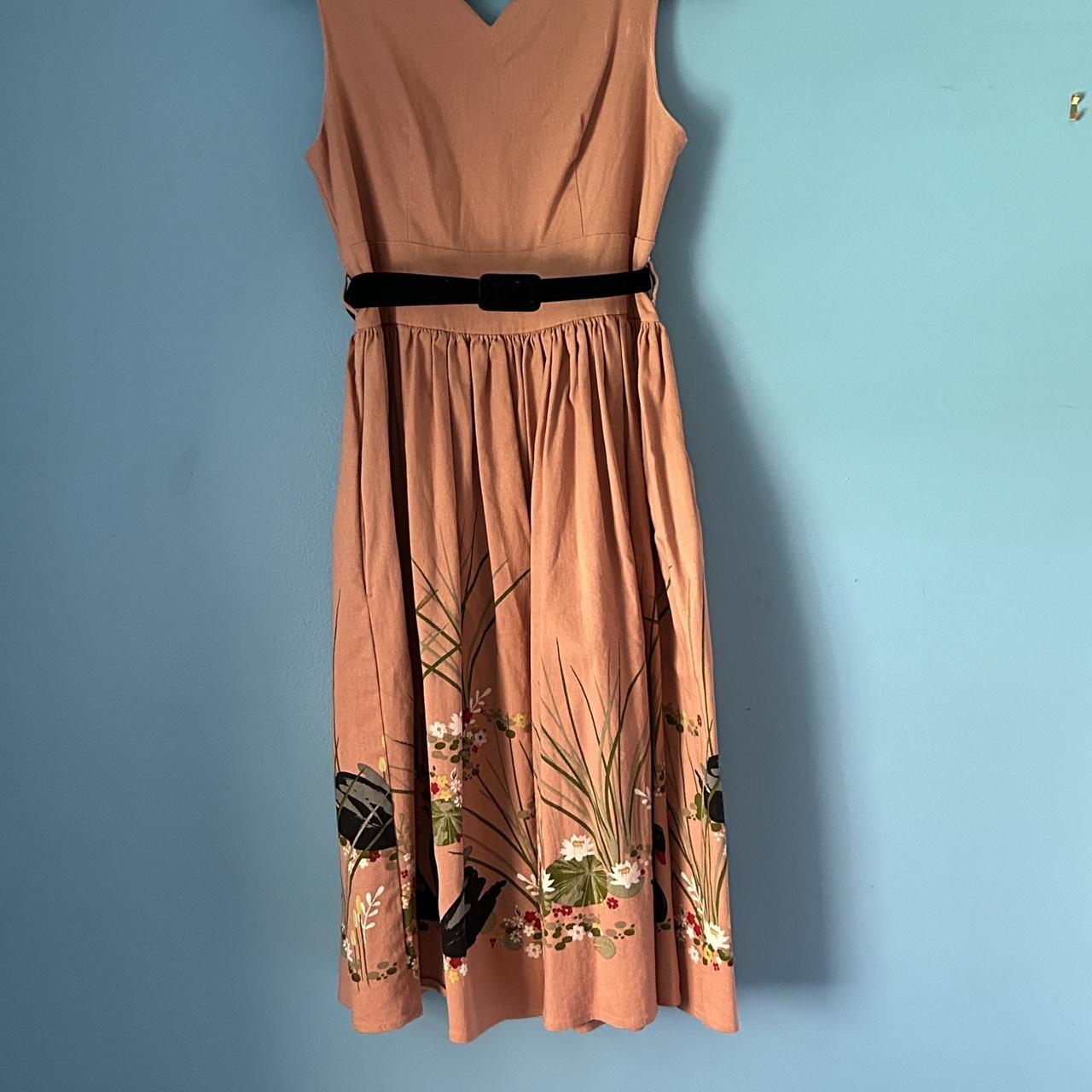 Lindy Bop 1950s style dusty pink black swan