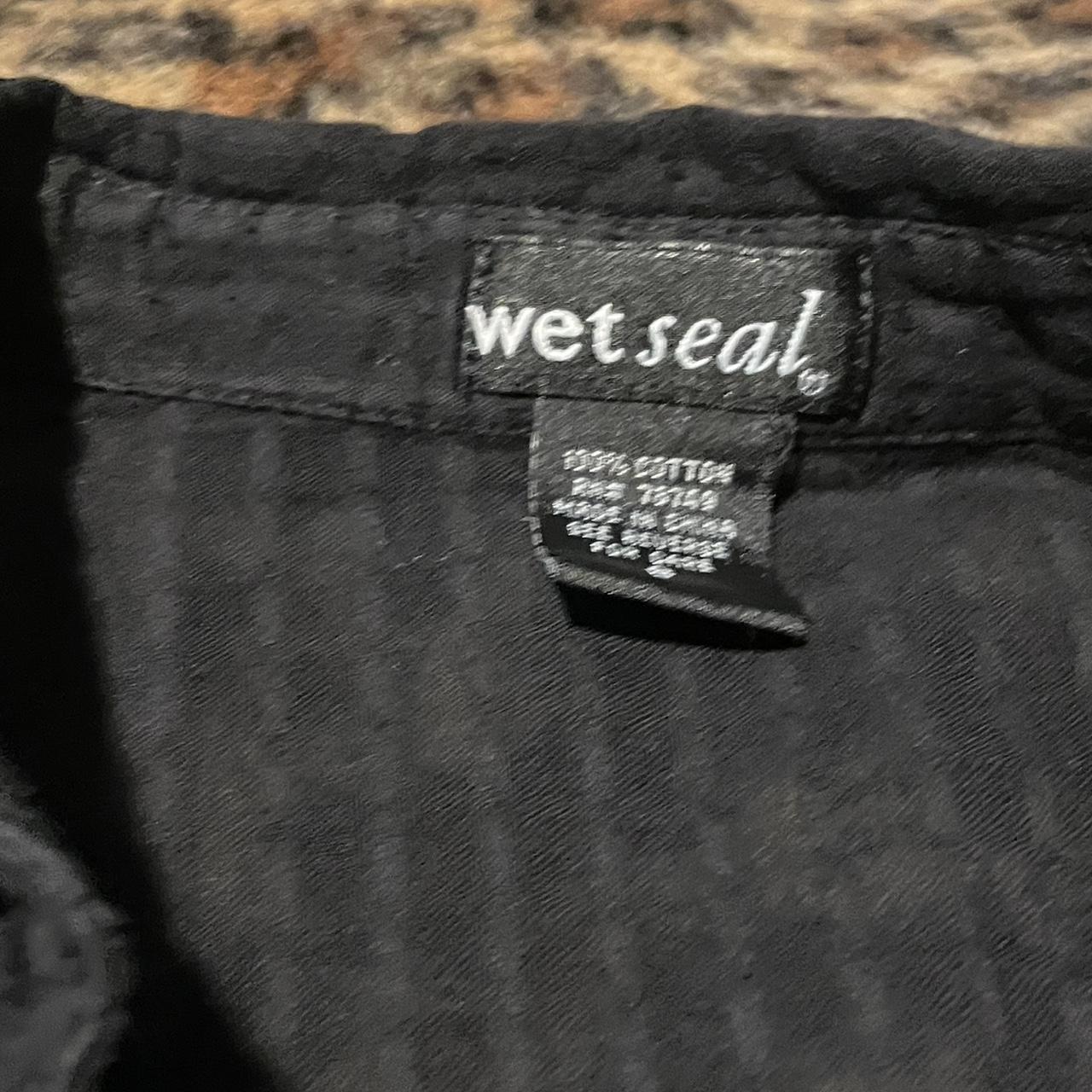 Wet Seal Women's Black and Grey Shirt (3)