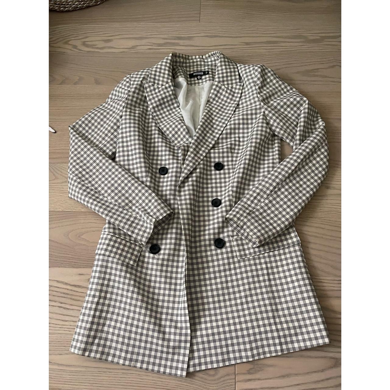 Missguided black and white dogtooth blazer size Depop