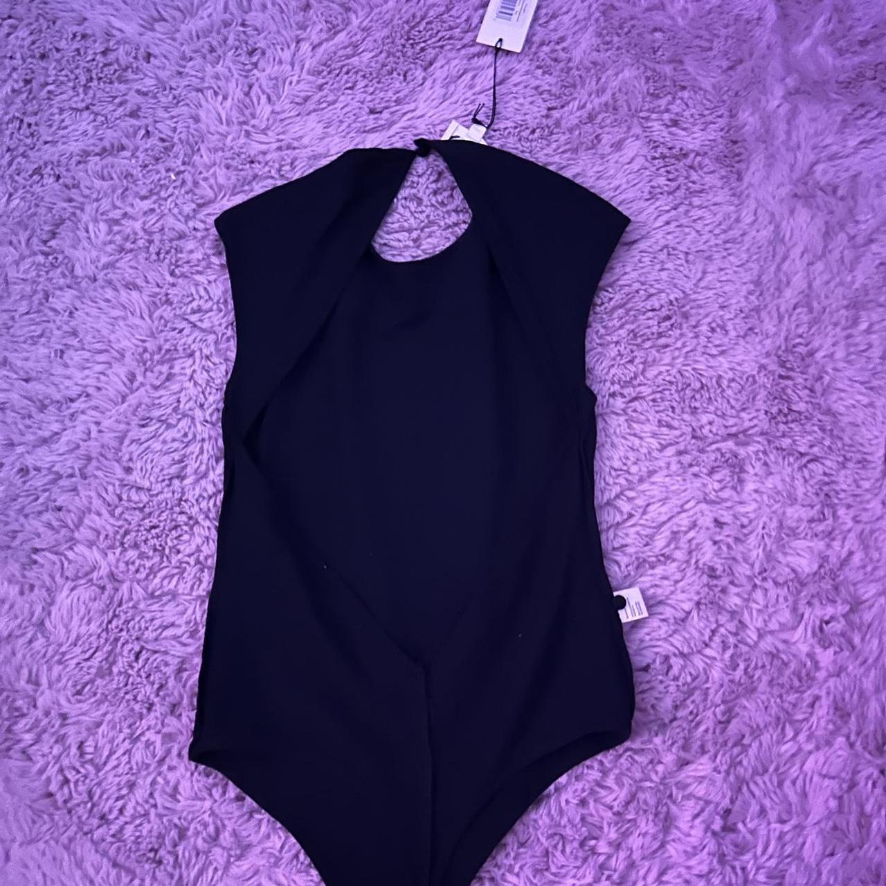 WHO WHAT WEAR Black Bodysuit #whowhatwear #bodysuit - Depop