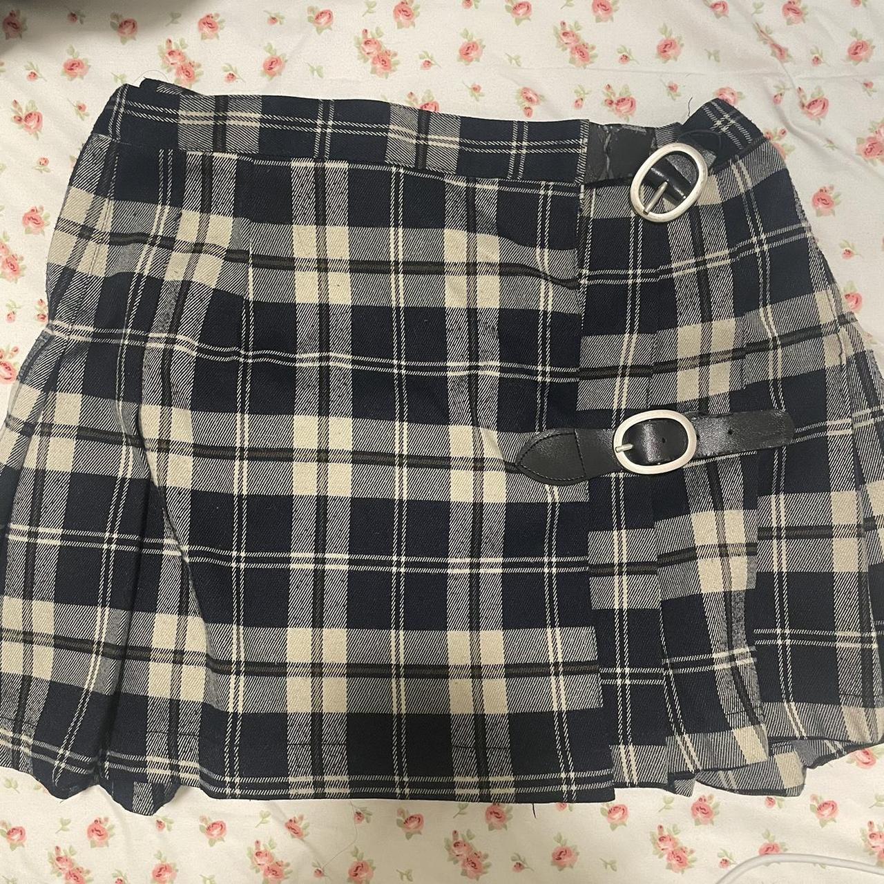 brandy melville plaid buckle skirt broken top buckle... Depop