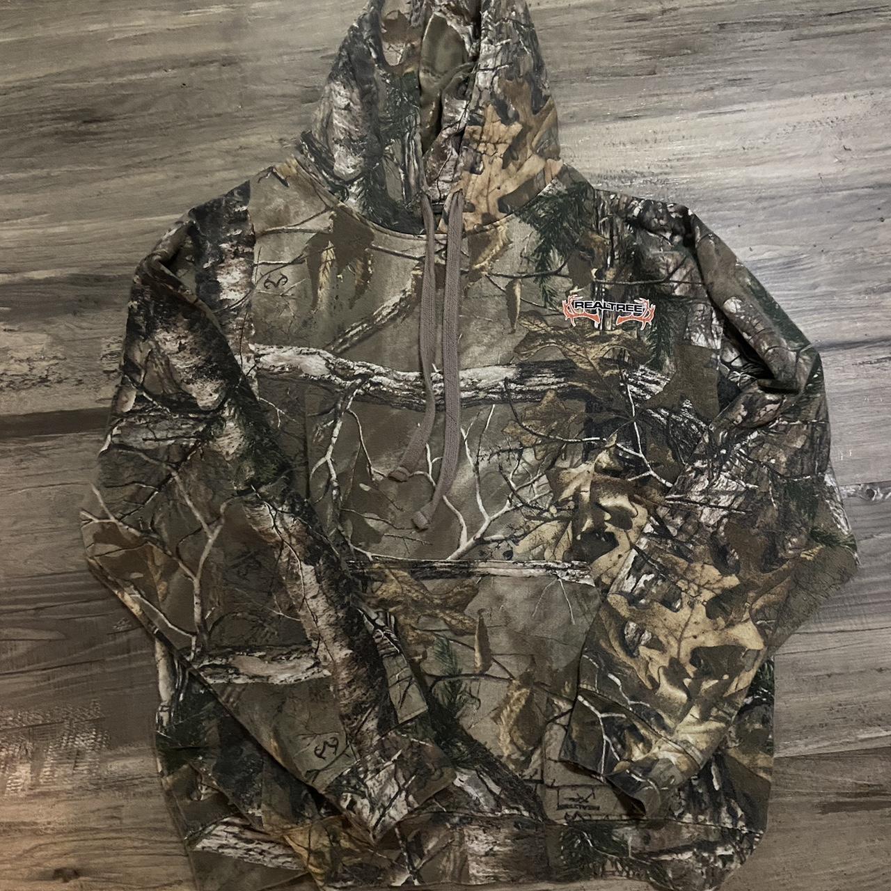 Real tree lightweight camo hoodie size L... - Depop