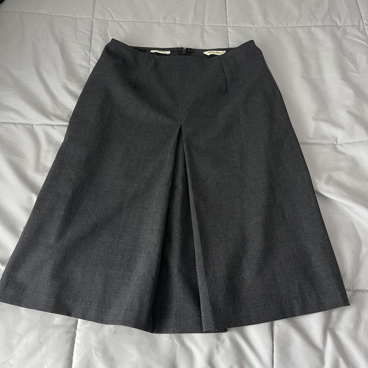 eddie bauer grey midi pleat skirt listed size 4... - Depop