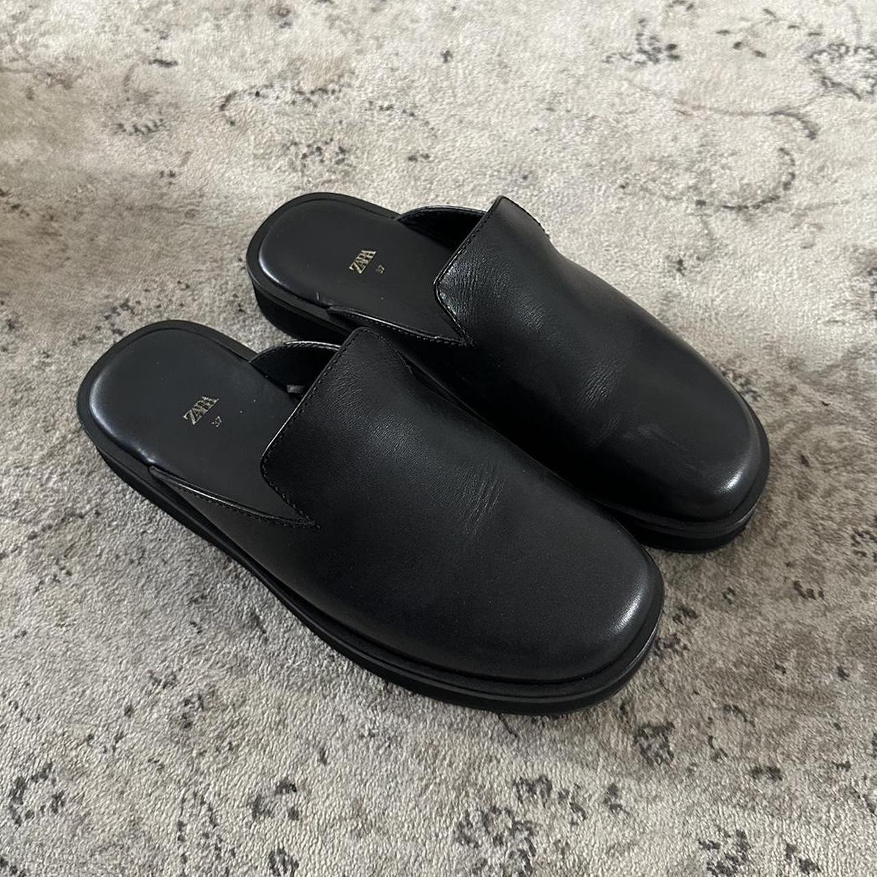 Zara Black Slides US women's size 7. In good... - Depop