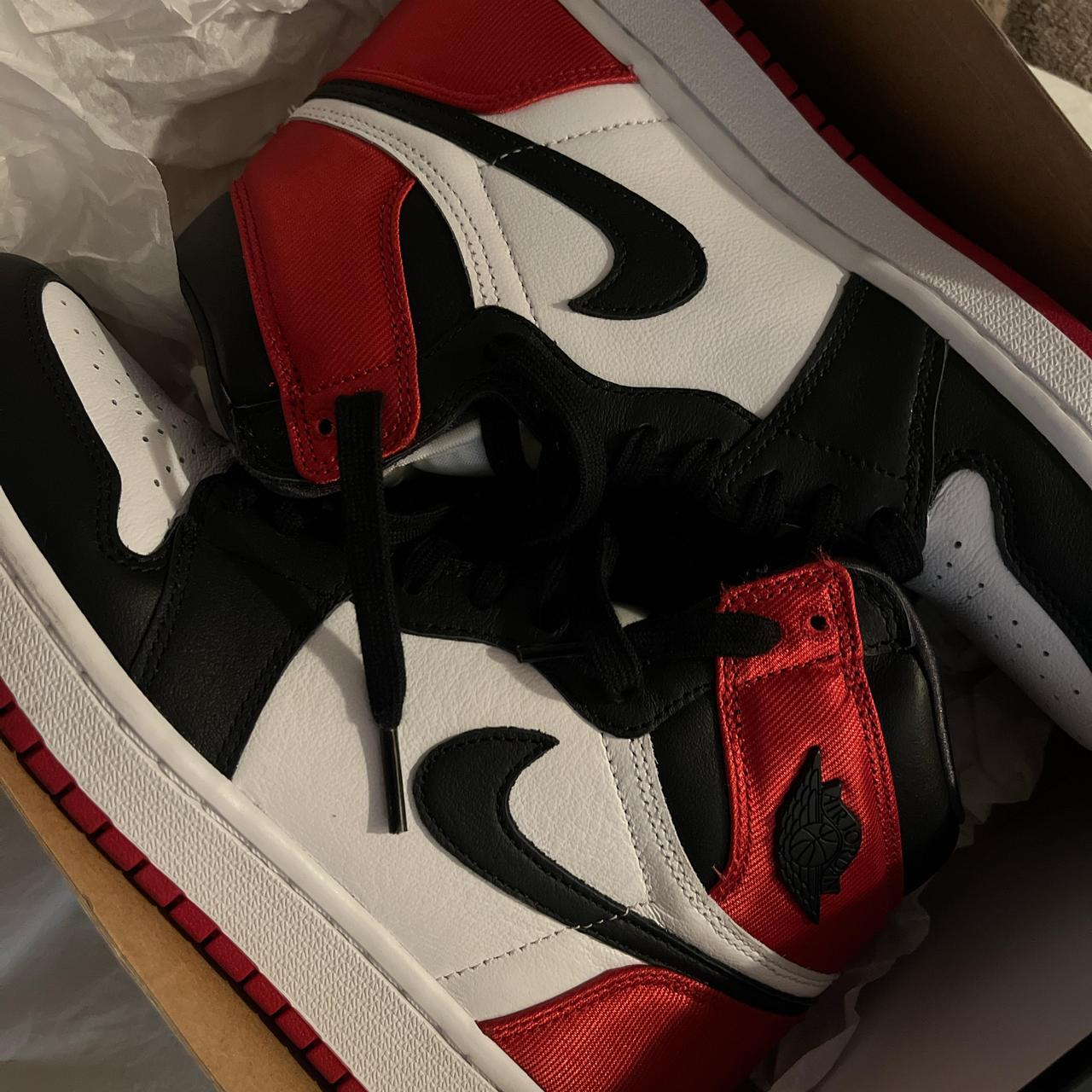 jordan 1 satin black toe box