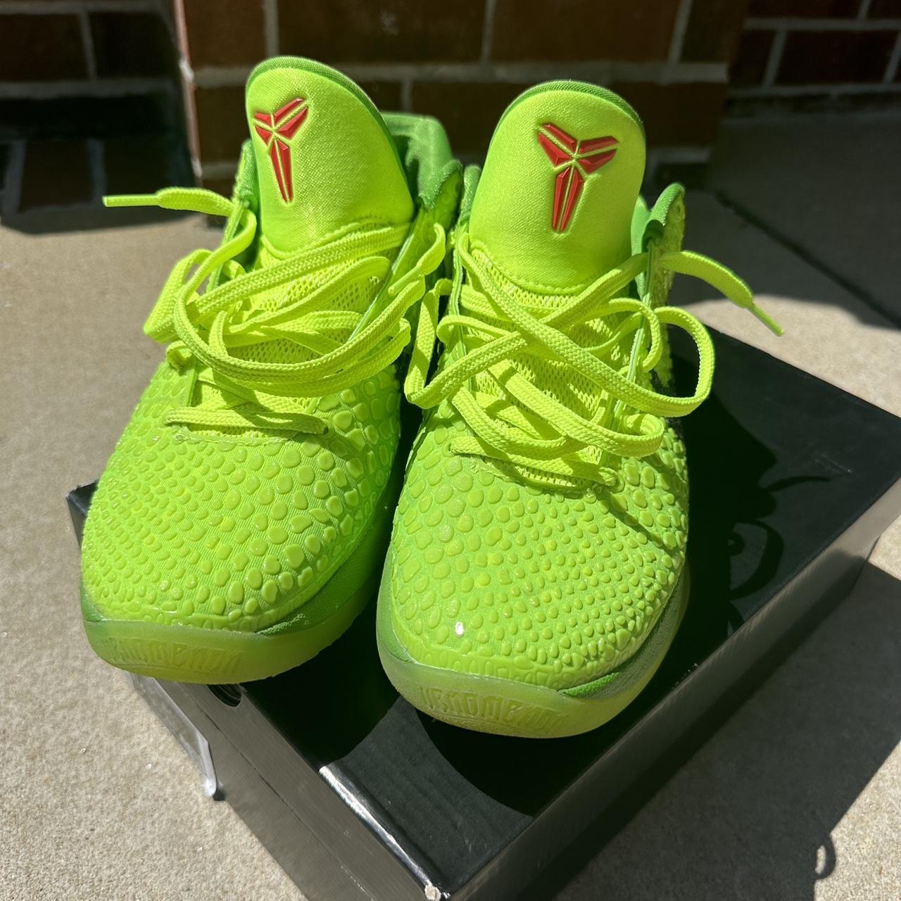 kobe green grinch shoes