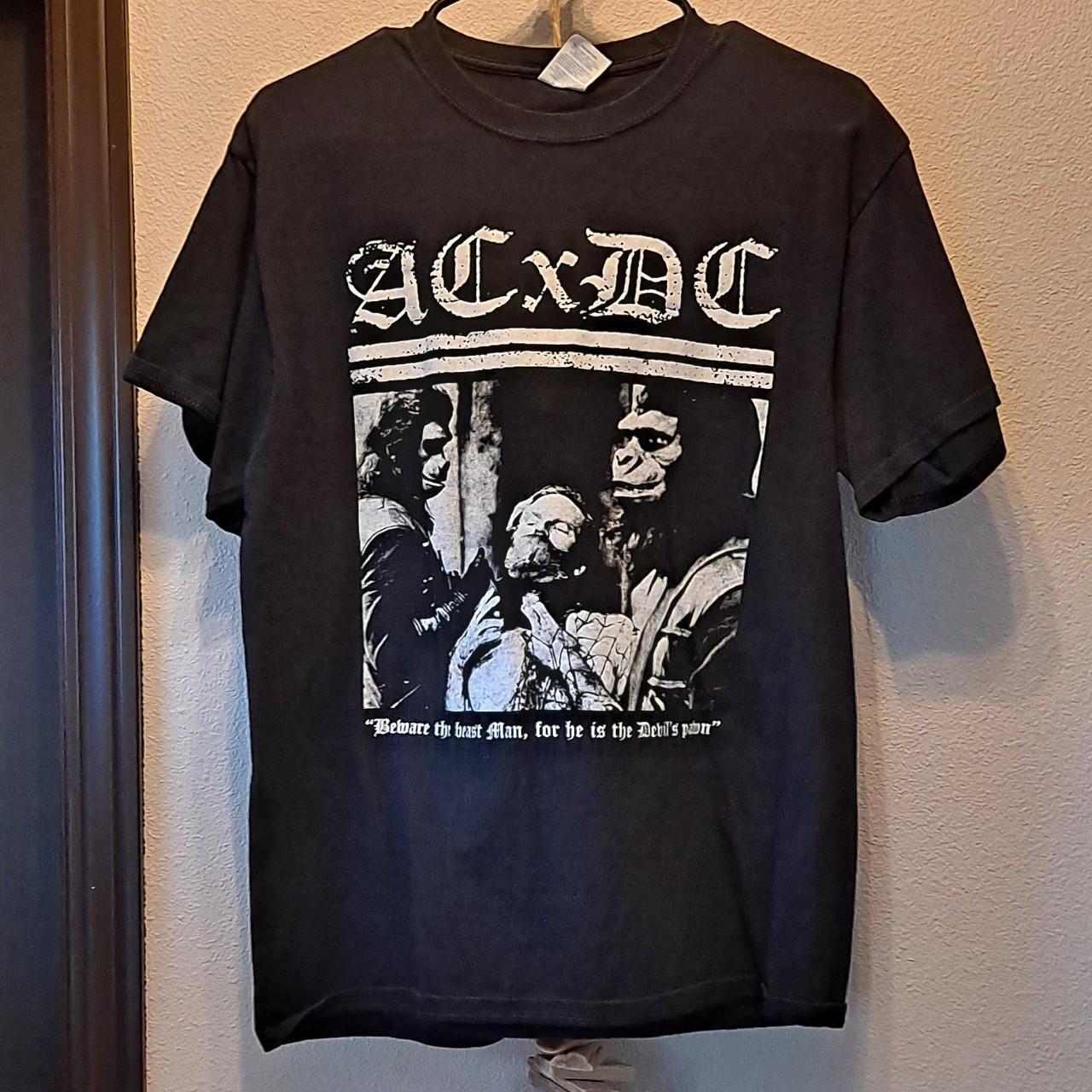 ACxDC band shirt, men's medium. 