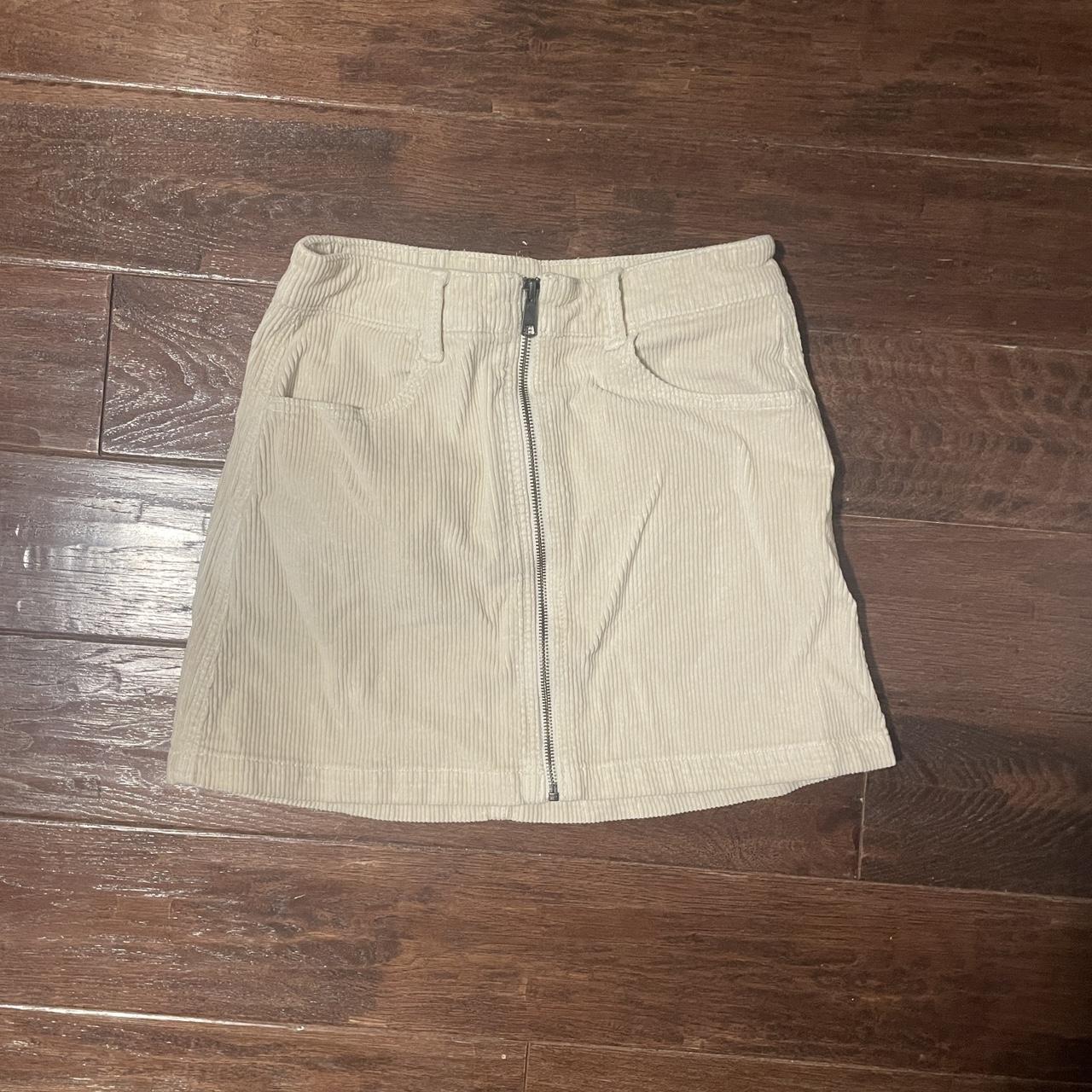 item listed by elenas_clozet