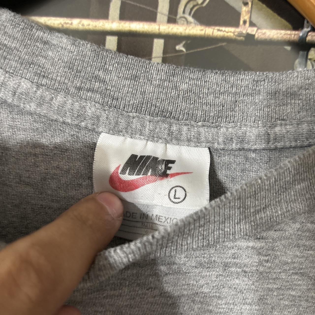 Nike Men's Grey T-shirt (3)