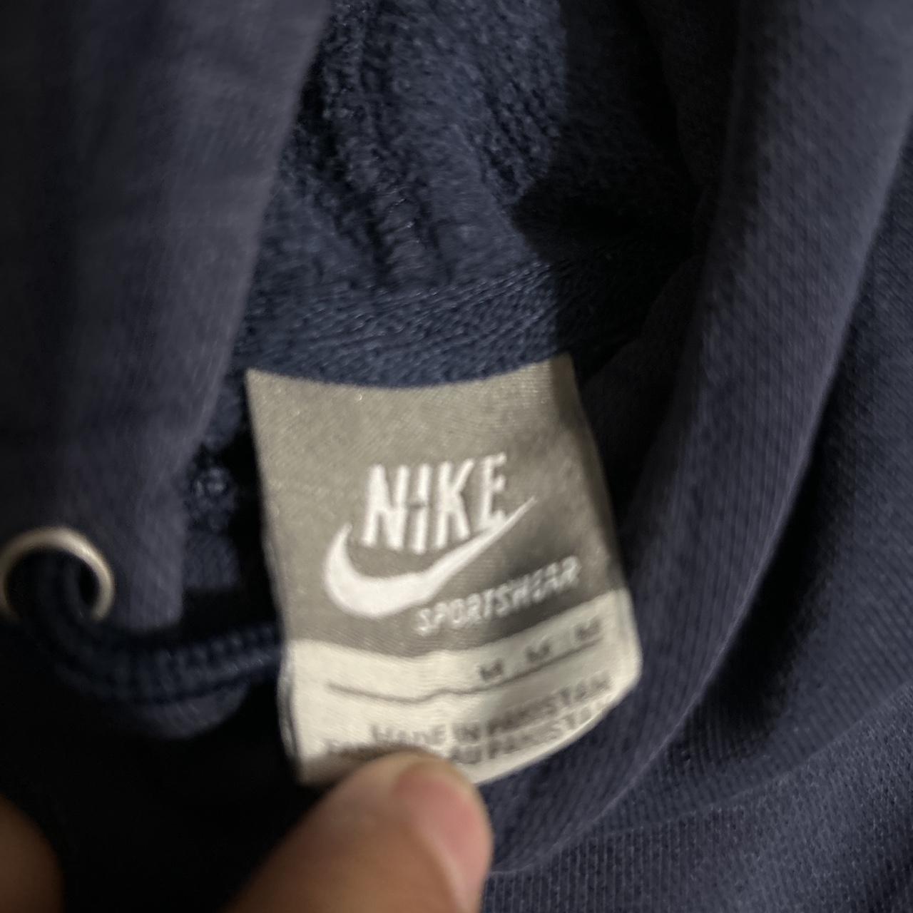 Nike Men's Navy Hoodie (3)