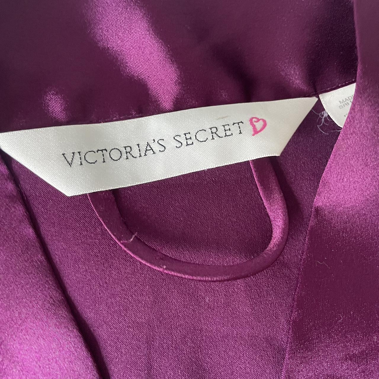 Victoria's Secret Women's Burgundy And Purple Robe 