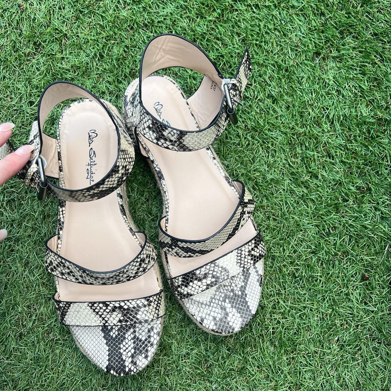 Miss selfridge flatforms online