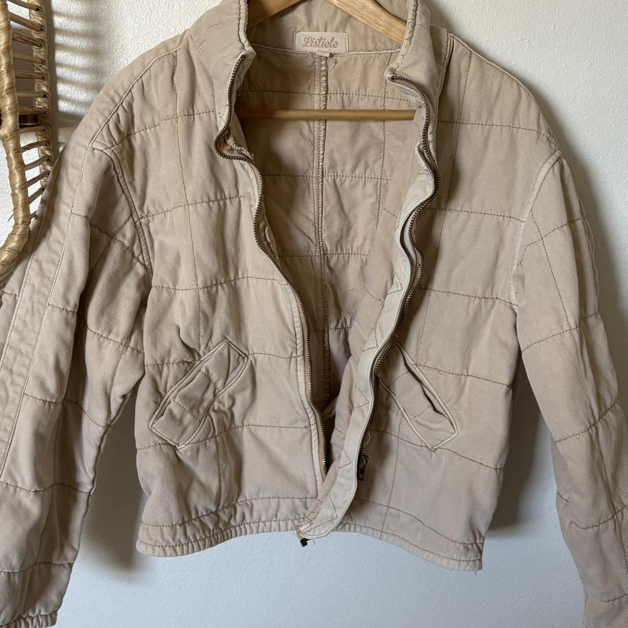 item listed by ari225
