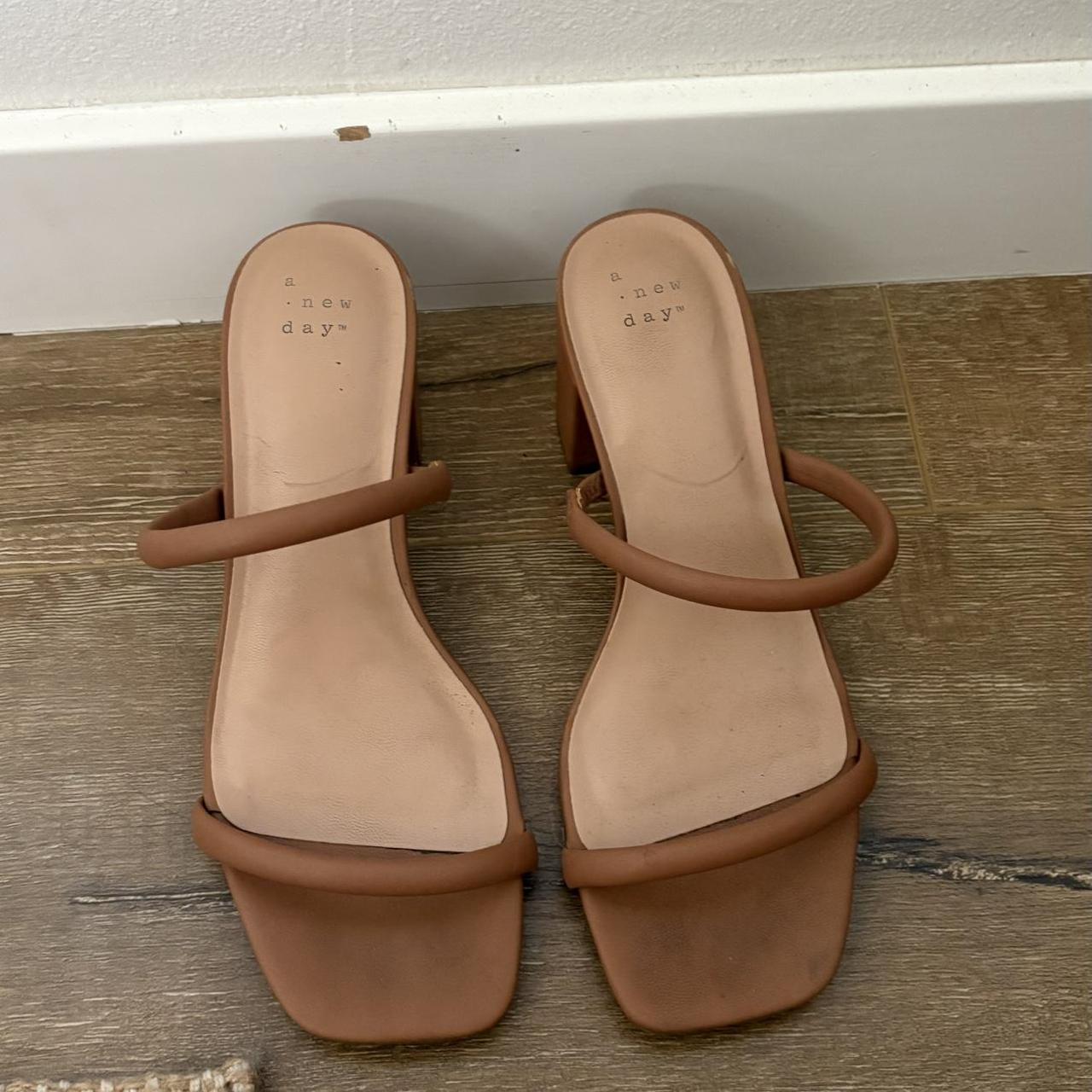item listed by ari225