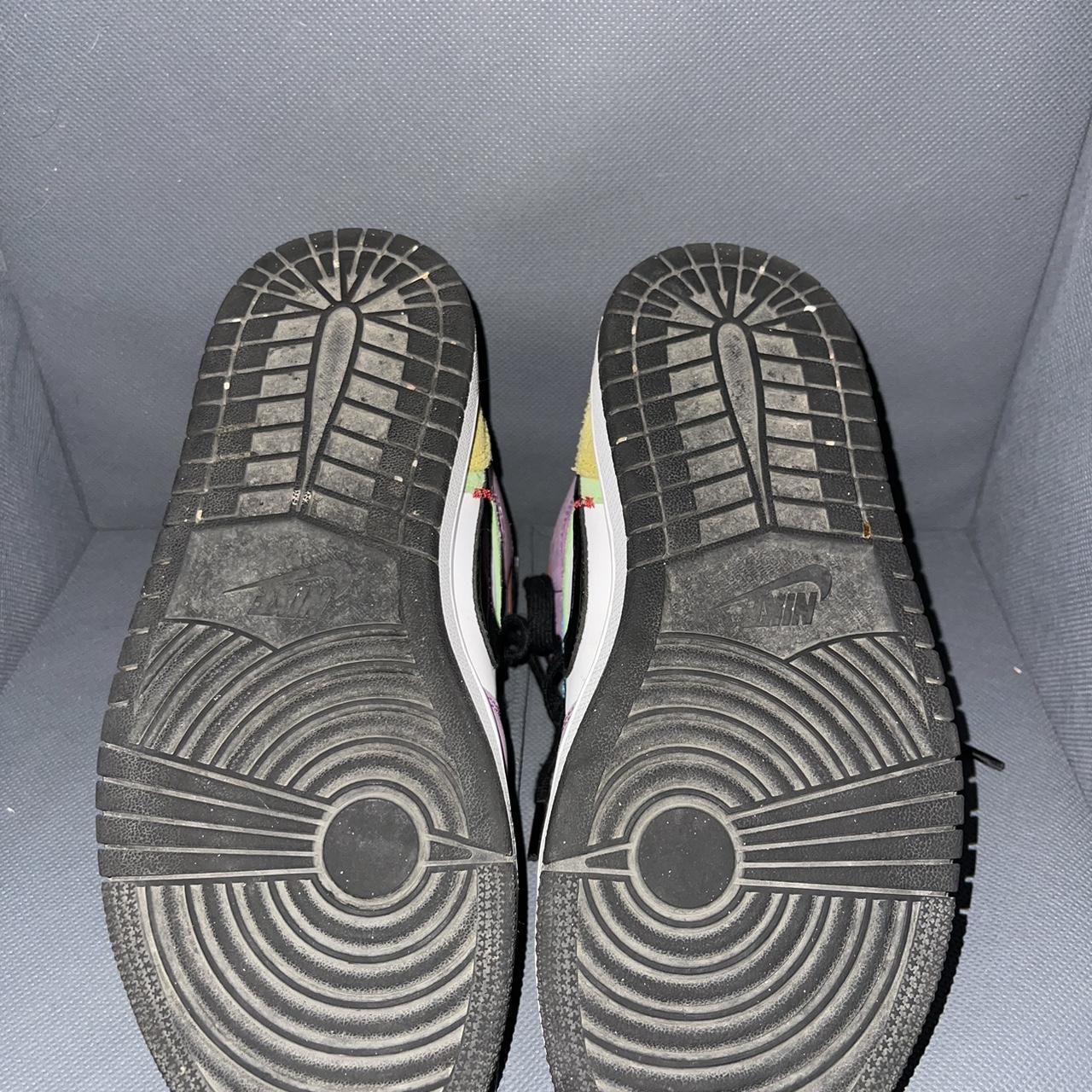 womens jordan 1 lightbulb