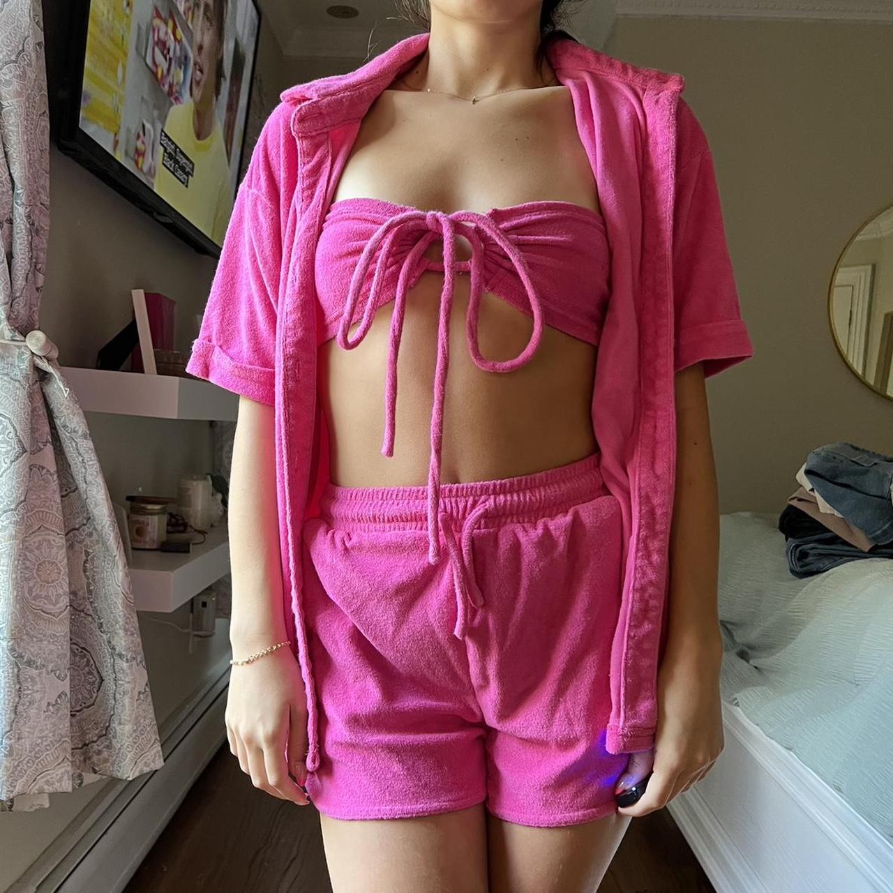 Edikted Three piece Terry cloth set perfect for a | Depop