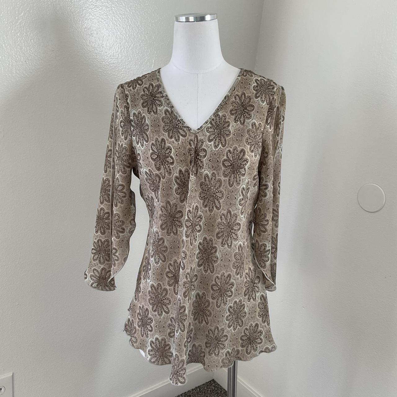 Xhilaration Women's Blouse - Khaki/Cream - XL – Vintage Y2K Boho Top. •Cut out shoulders …