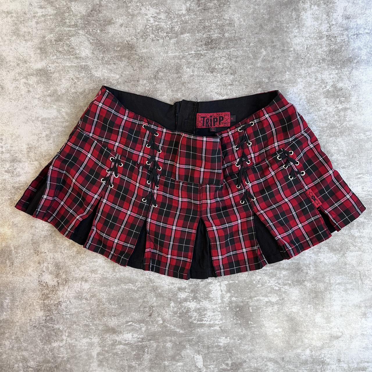 Tripp nyc clearance red plaid skirt