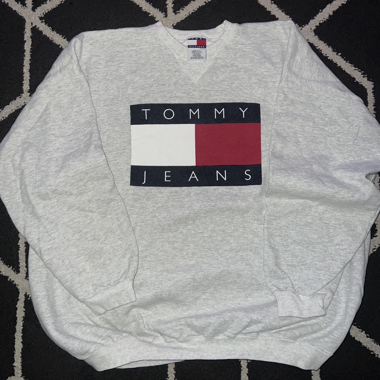 item listed by ekcvntg