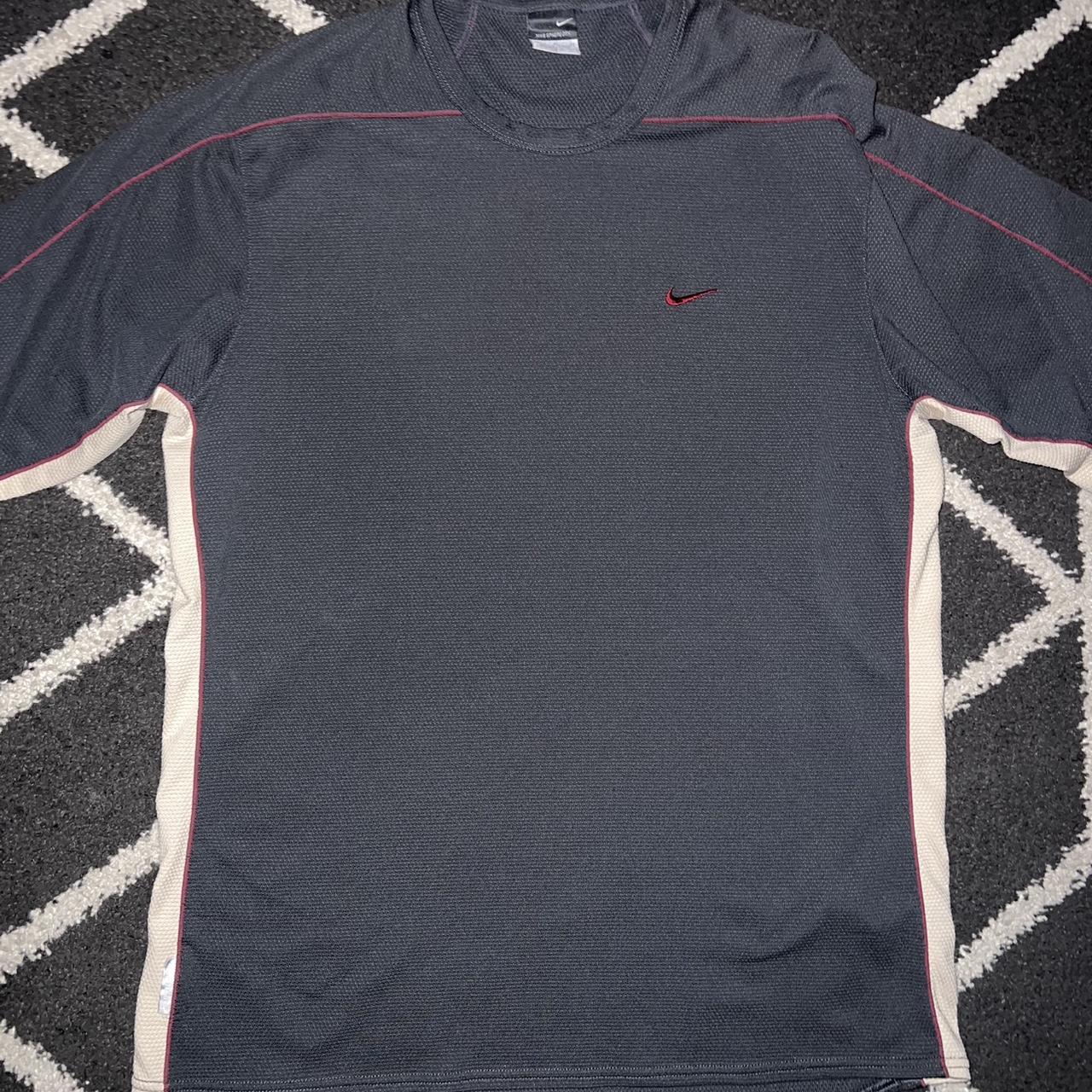item listed by ekcvntg