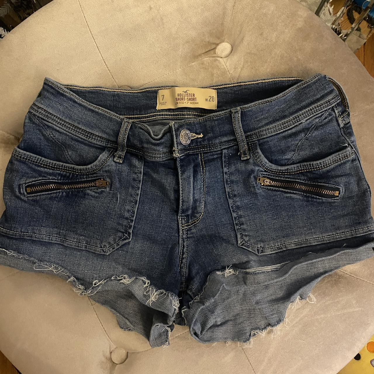 Hollister Low Rise Denim Zipper Jean Short...