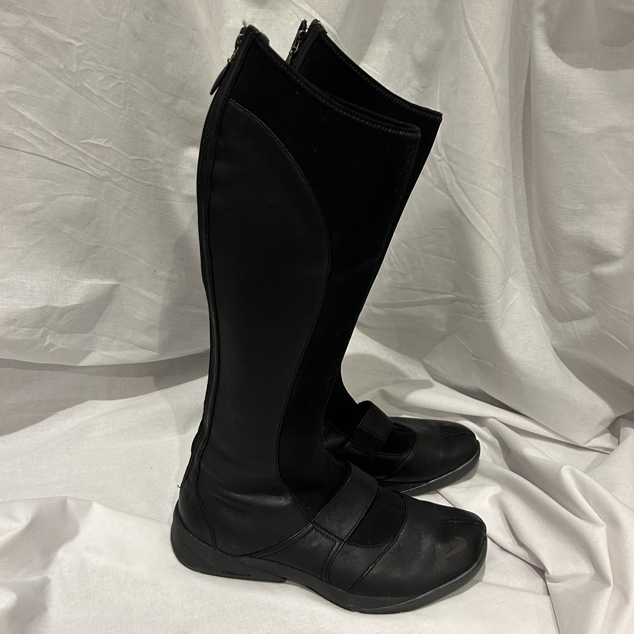 Nike thigh hotsell high boots