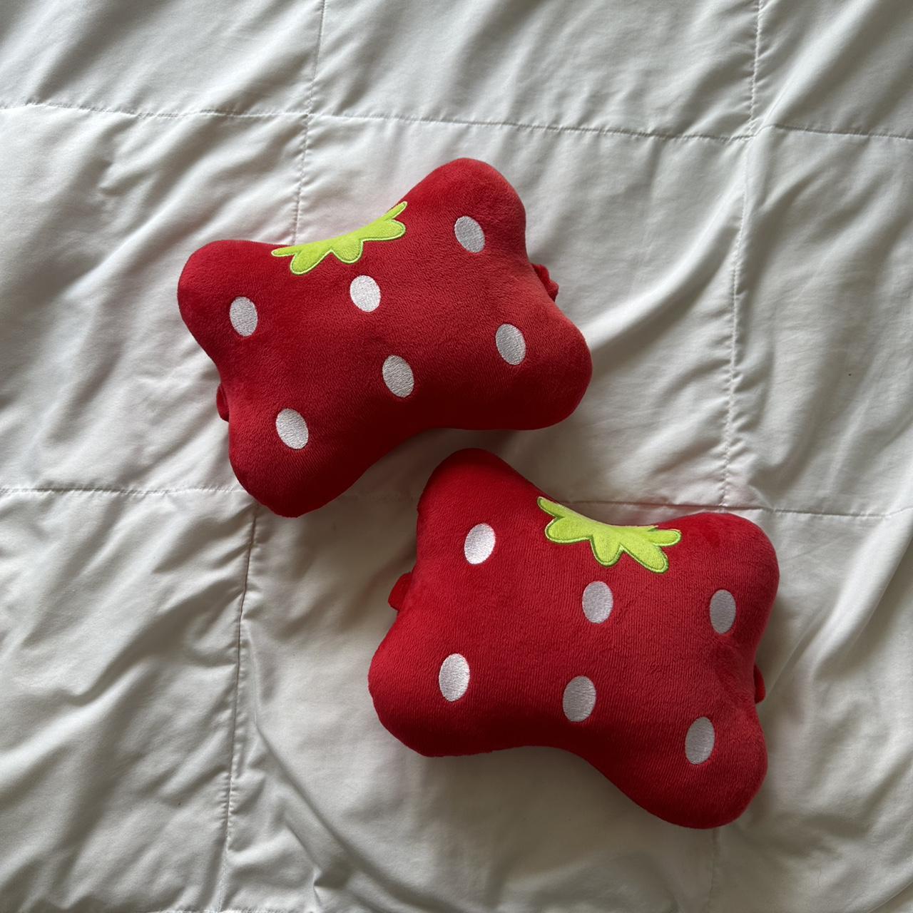Red and White Decor-home-accesories