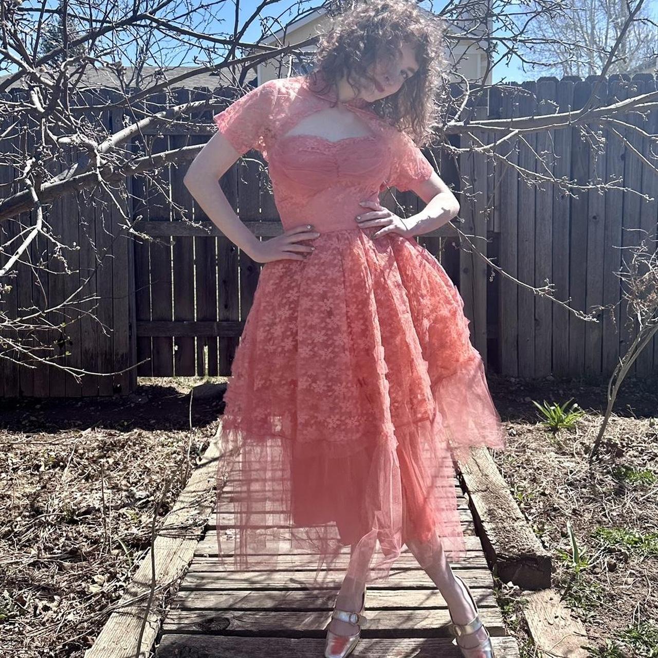 1950s party/prom dress in the most beautiful salmon